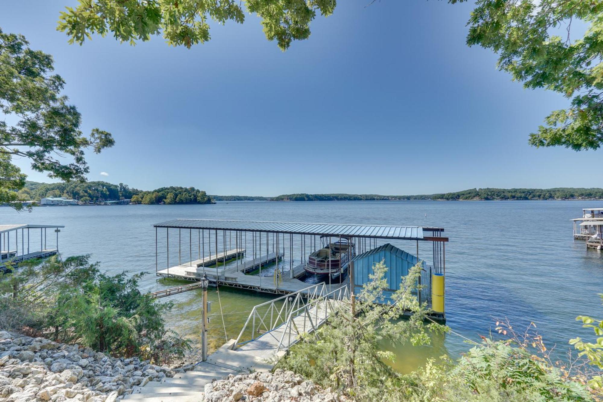 Вилла Spacious Lake Of The Ozarks Escape With Deck And Views Linn Creek Экстерьер фото