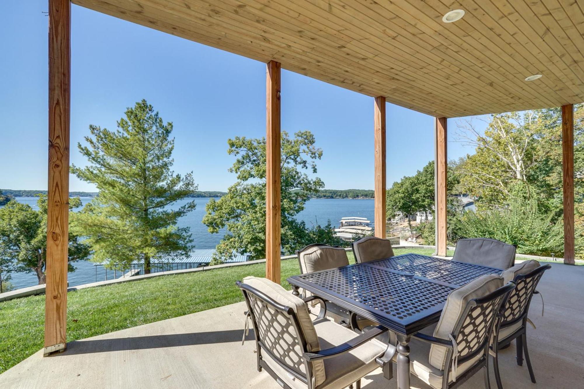 Вилла Spacious Lake Of The Ozarks Escape With Deck And Views Linn Creek Экстерьер фото