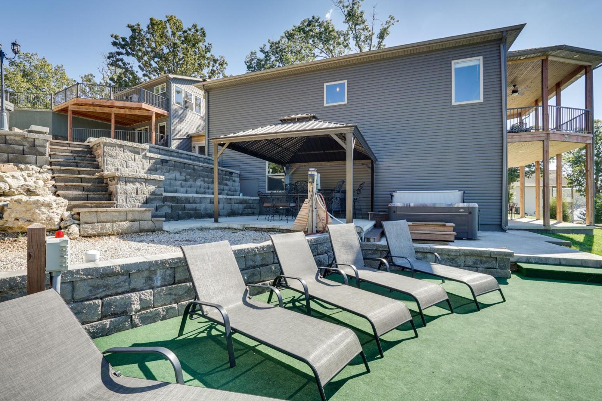 Вилла Spacious Lake Of The Ozarks Escape With Deck And Views Linn Creek Экстерьер фото